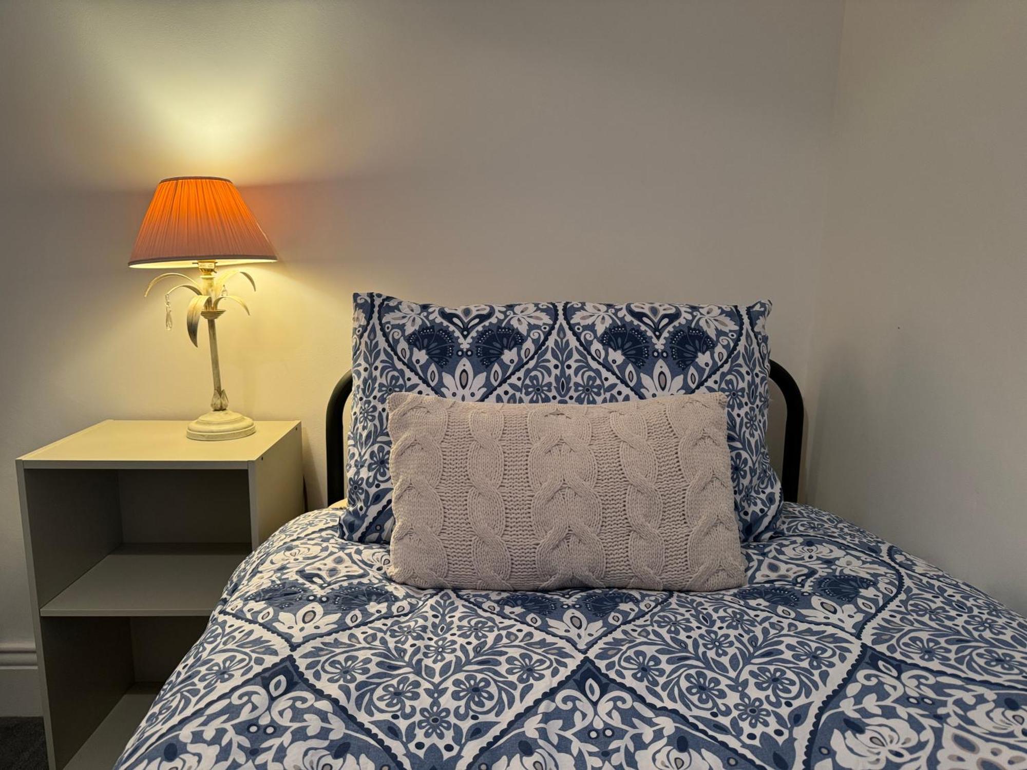Rockcliffe Retreat, Stylish Coastal Apartment وايتلي باي المظهر الخارجي الصورة